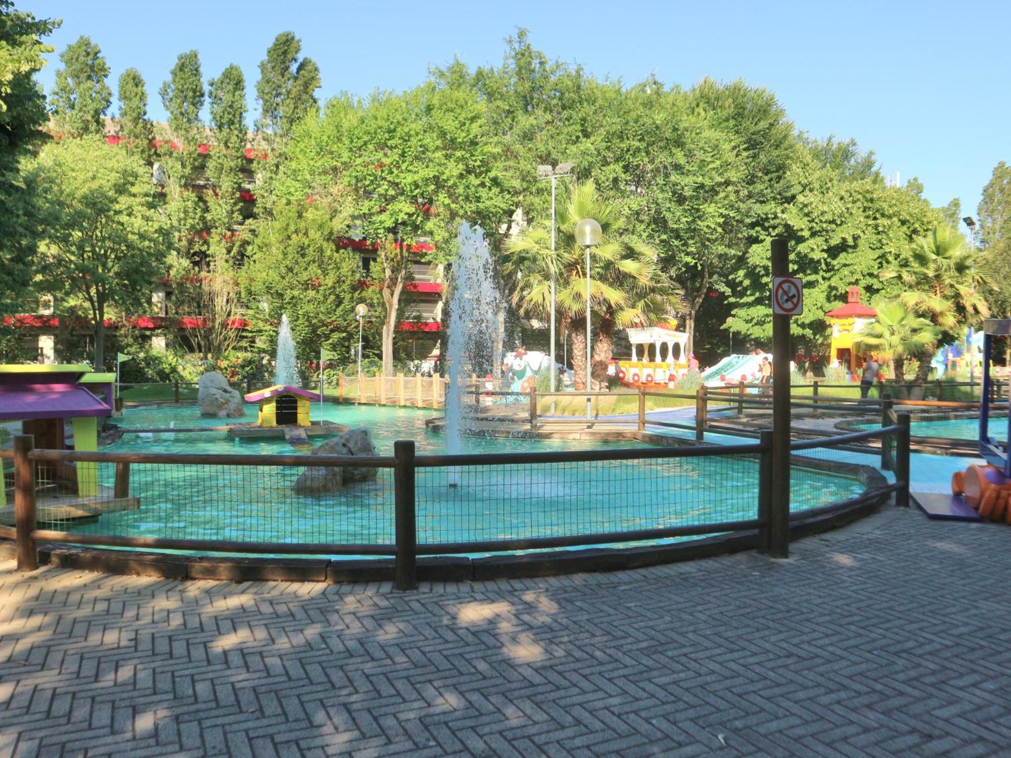 Alideco Lignano Sabbiadoro Exterior foto